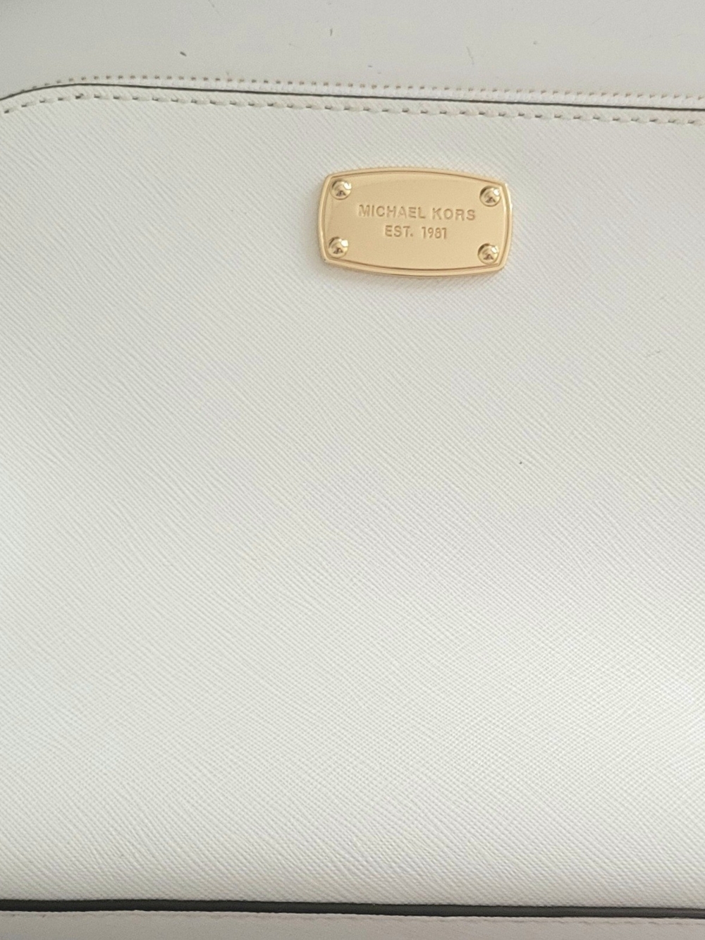 Michael Kors Cindy Dome Saffiano Leather Crossbody Bag White NWOT